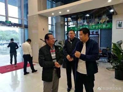 德陽商貿(mào)學(xué)校力推電商MCN助力農(nóng)產(chǎn)品銷售 校地協(xié)同打造鄉(xiāng)村振興新引擎