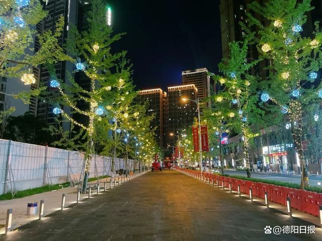 德陽首個(gè)“U型”街道一體化片區(qū)正式亮相 科技賦能城市更新新樣板